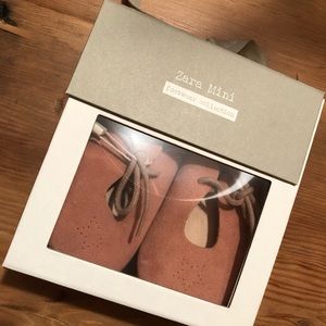 Dusty pink leather baby shoes!